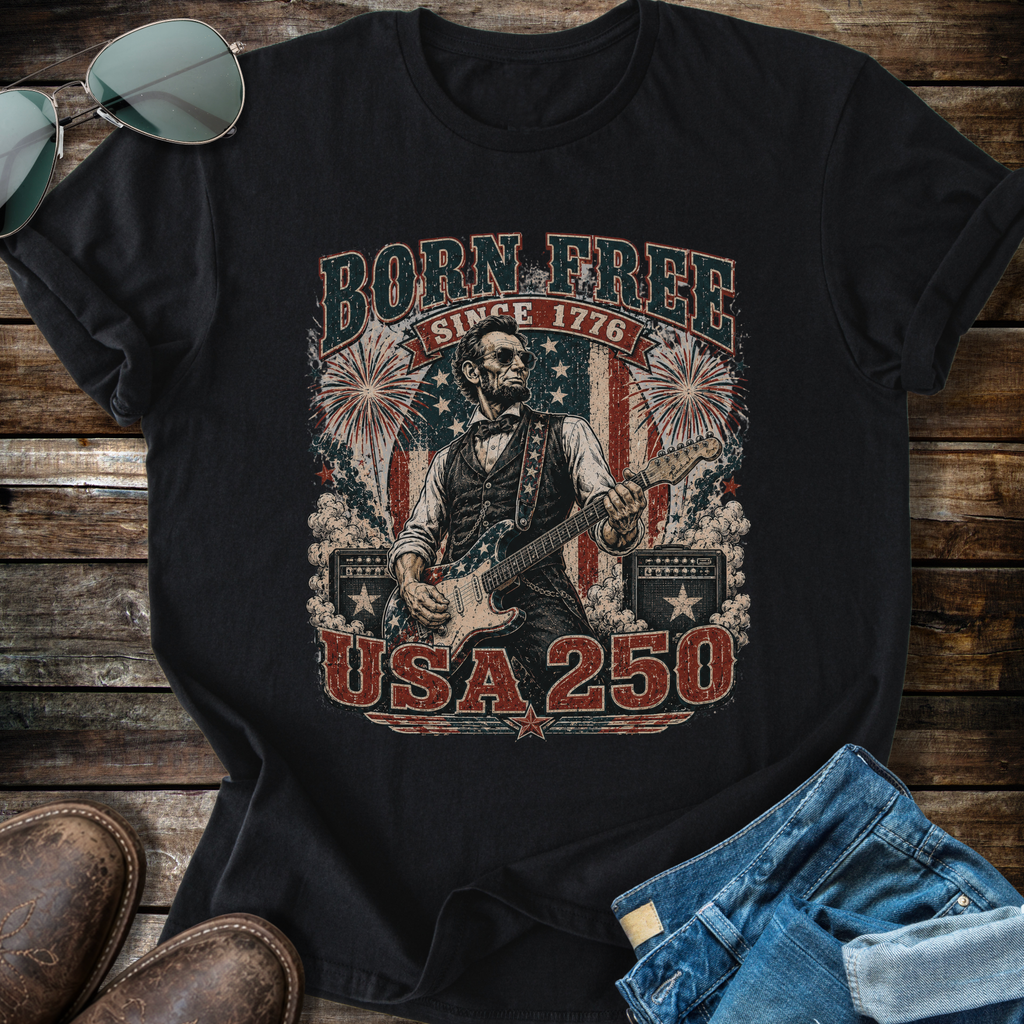 Born Free USA 1776  T-Shirt