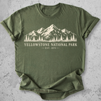 Yellowstone National Park vintage mountain crewneck t-shirt in Military green 