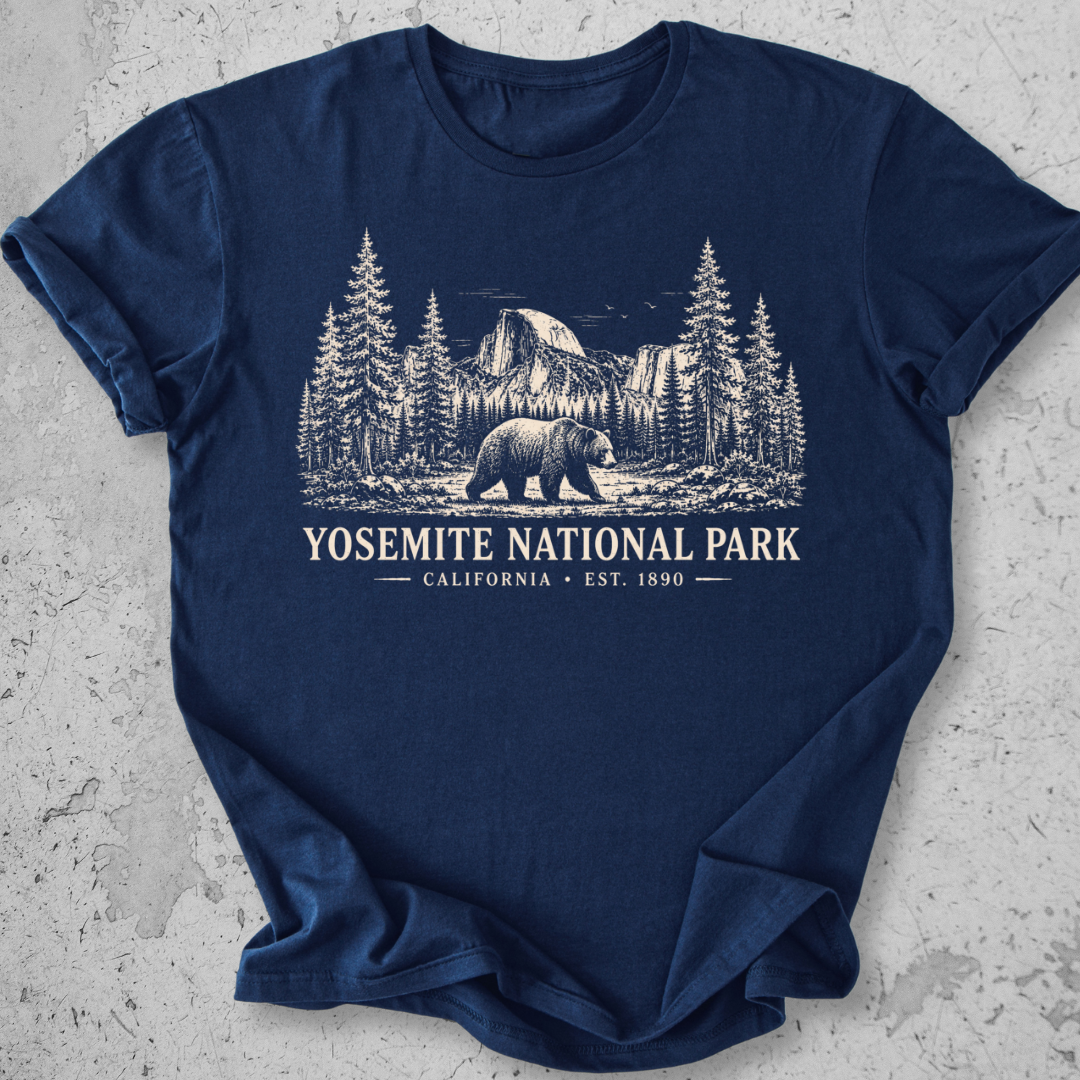 Yosemite National Park vintage bear Half Dome t-shirt in Navy Blue 