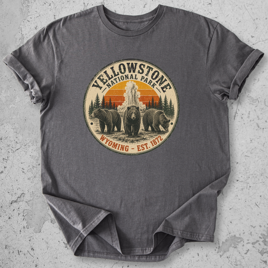 Vintage Yellowstone Medallion Bear T-Shirt