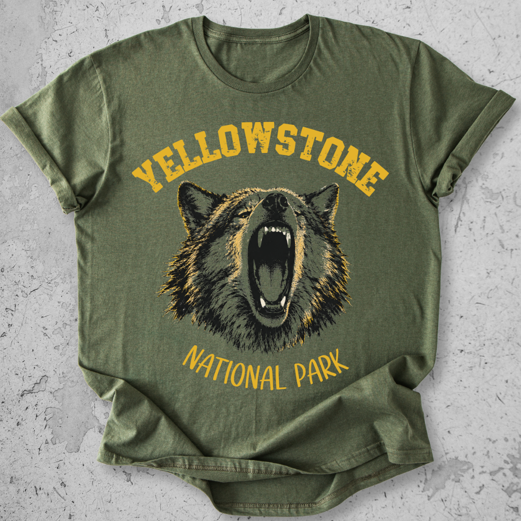 Yellowstone Wolf  T-Shirt