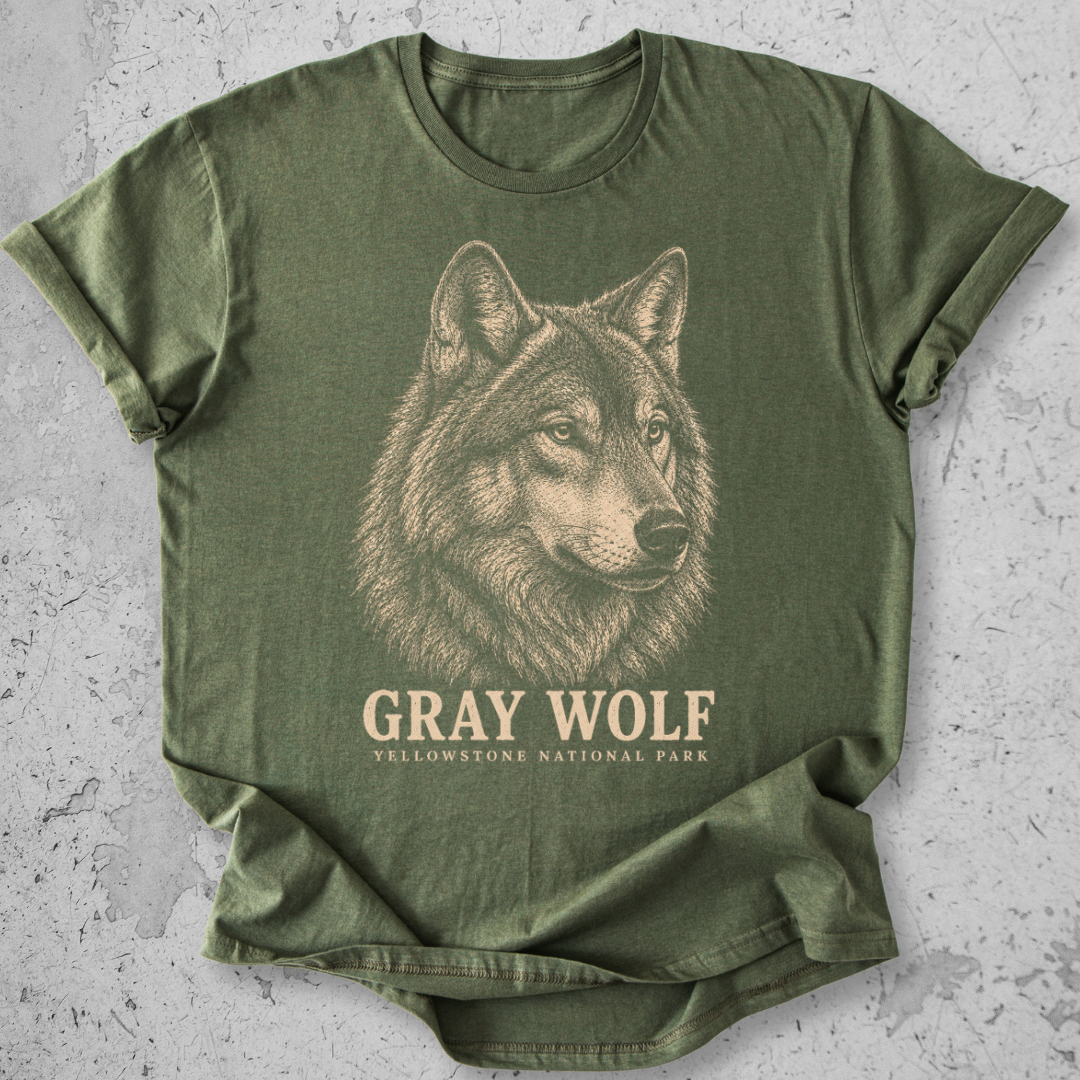 Gray Wolf Yellowstone  T-Shirt