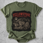 Yellowstone Mountain Lion  Vintage  T-Shirt
