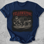 Yellowstone Wolves Vintage    T-Shirt