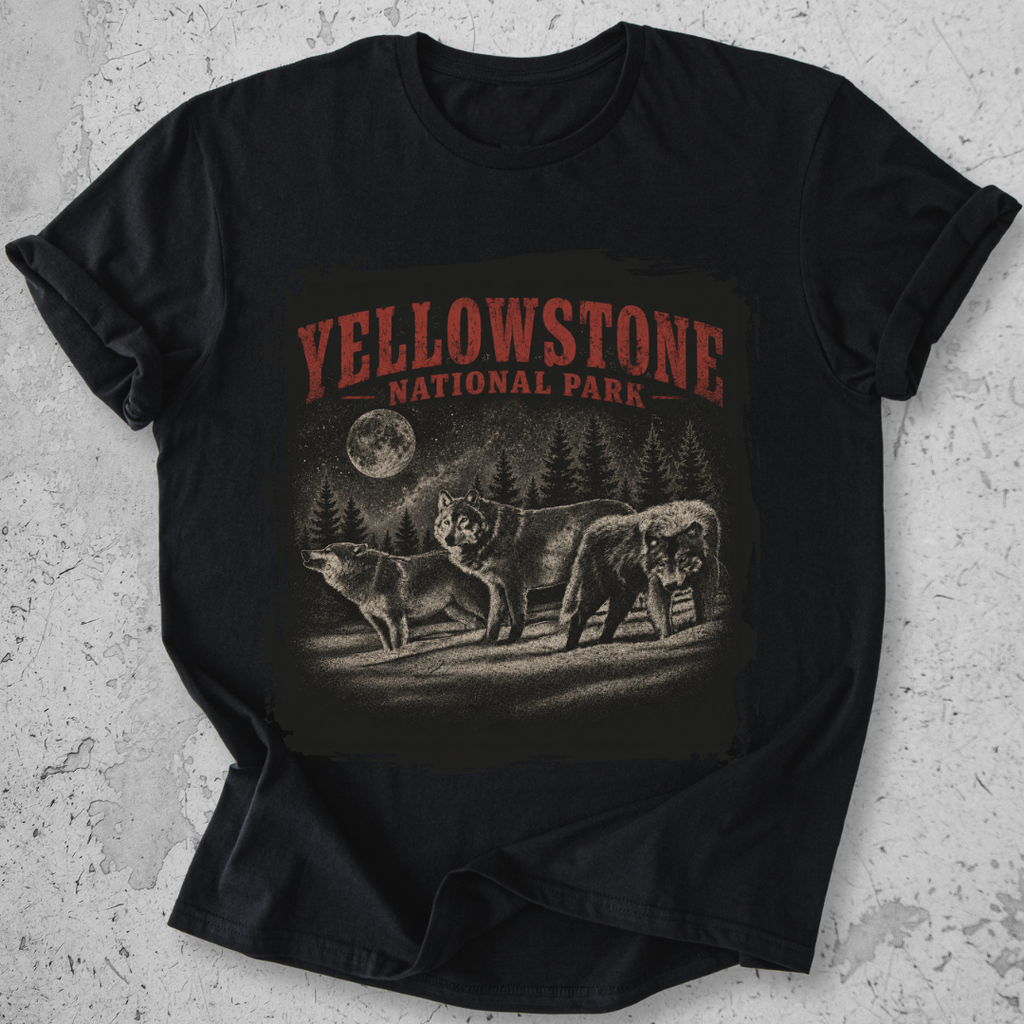 Yellowstone Wolves Vintage    T-Shirt