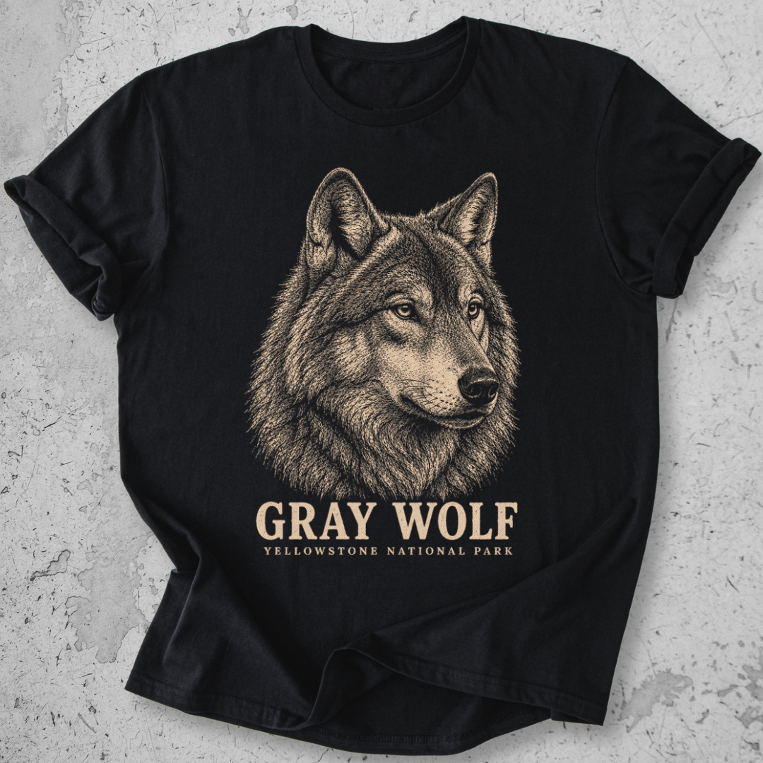 Gray Wolf Yellowstone  T-Shirt